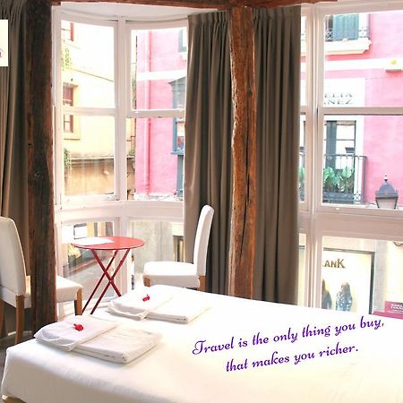 Pension Aliciazzz Bed And Breakfast Bilbao Bagian luar foto
