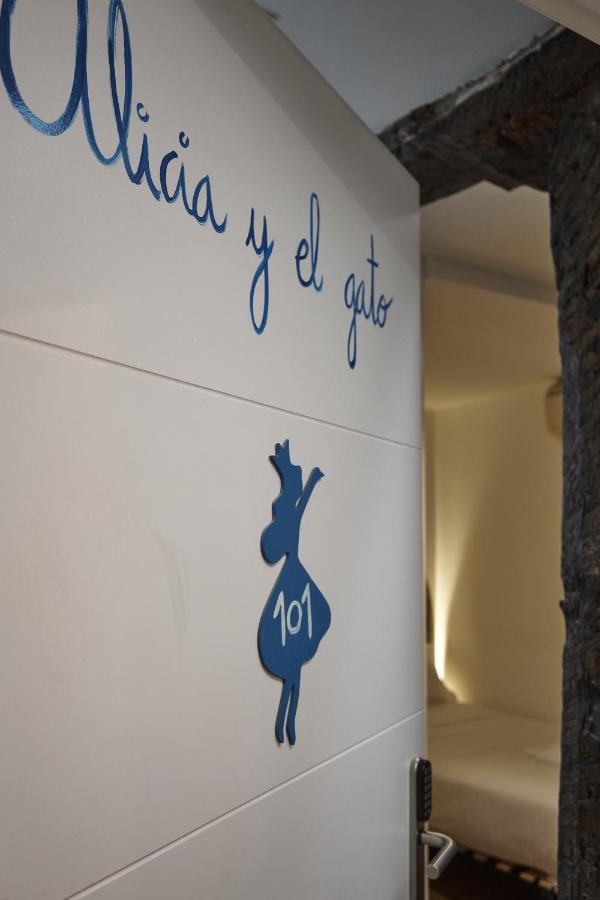Pension Aliciazzz Bed And Breakfast Bilbao Bagian luar foto