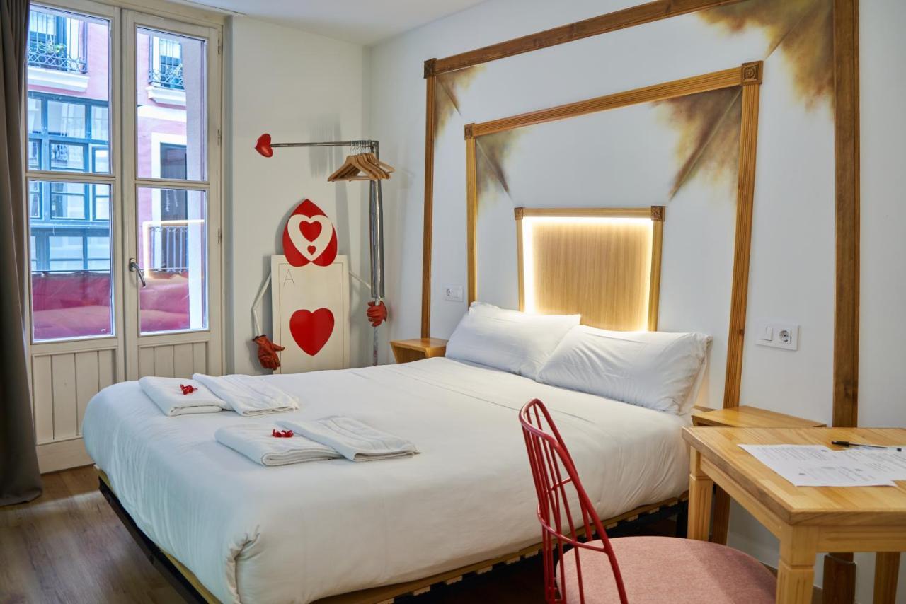 Pension Aliciazzz Bed And Breakfast Bilbao Bagian luar foto