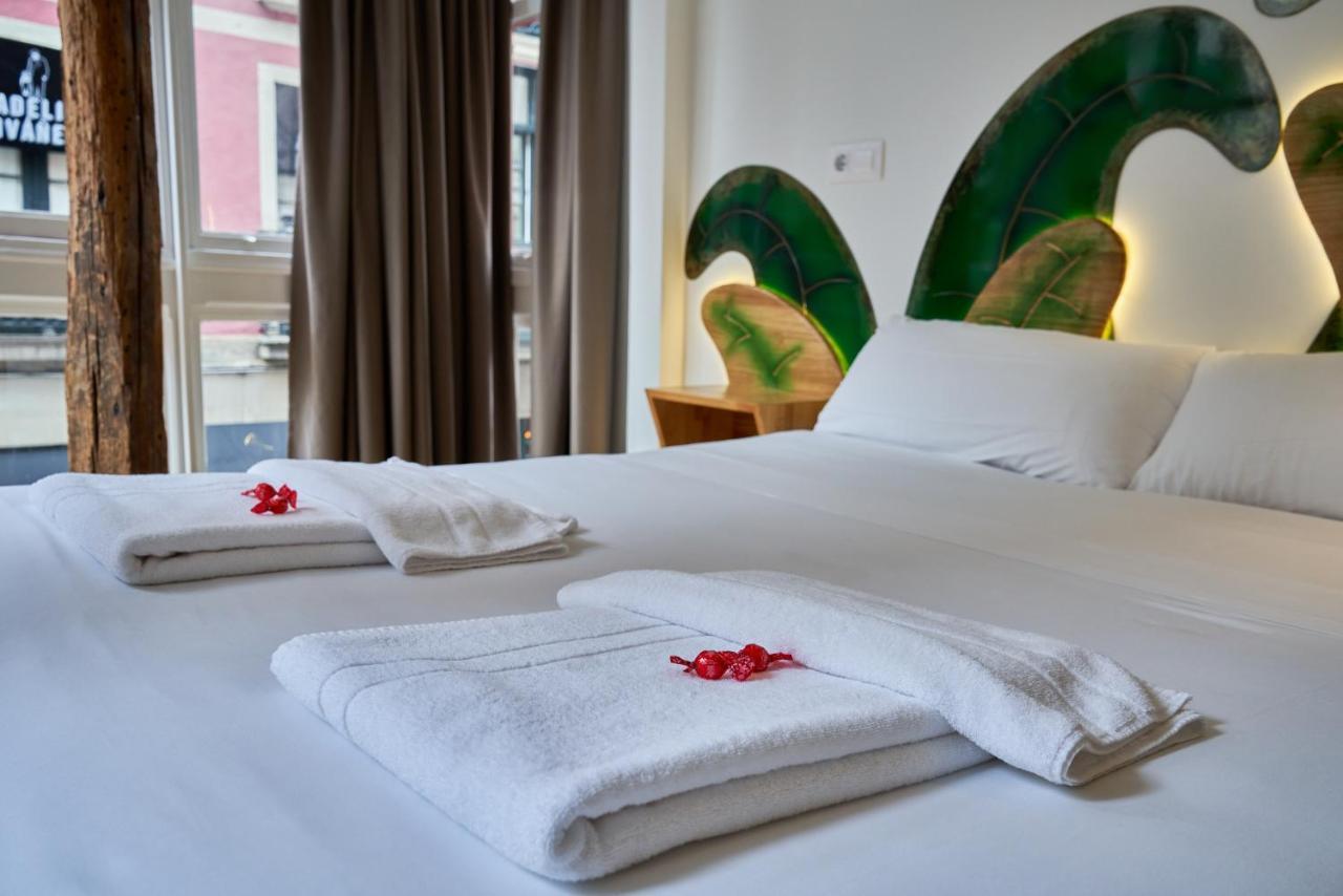 Pension Aliciazzz Bed And Breakfast Bilbao Bagian luar foto