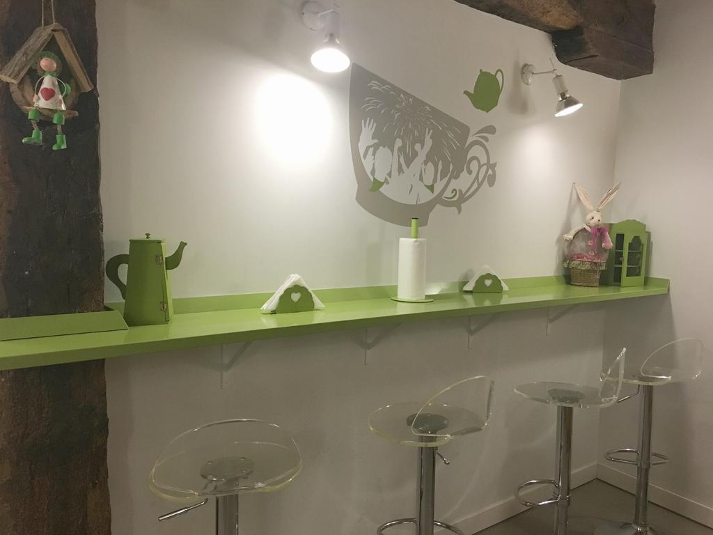 Pension Aliciazzz Bed And Breakfast Bilbao Bagian luar foto